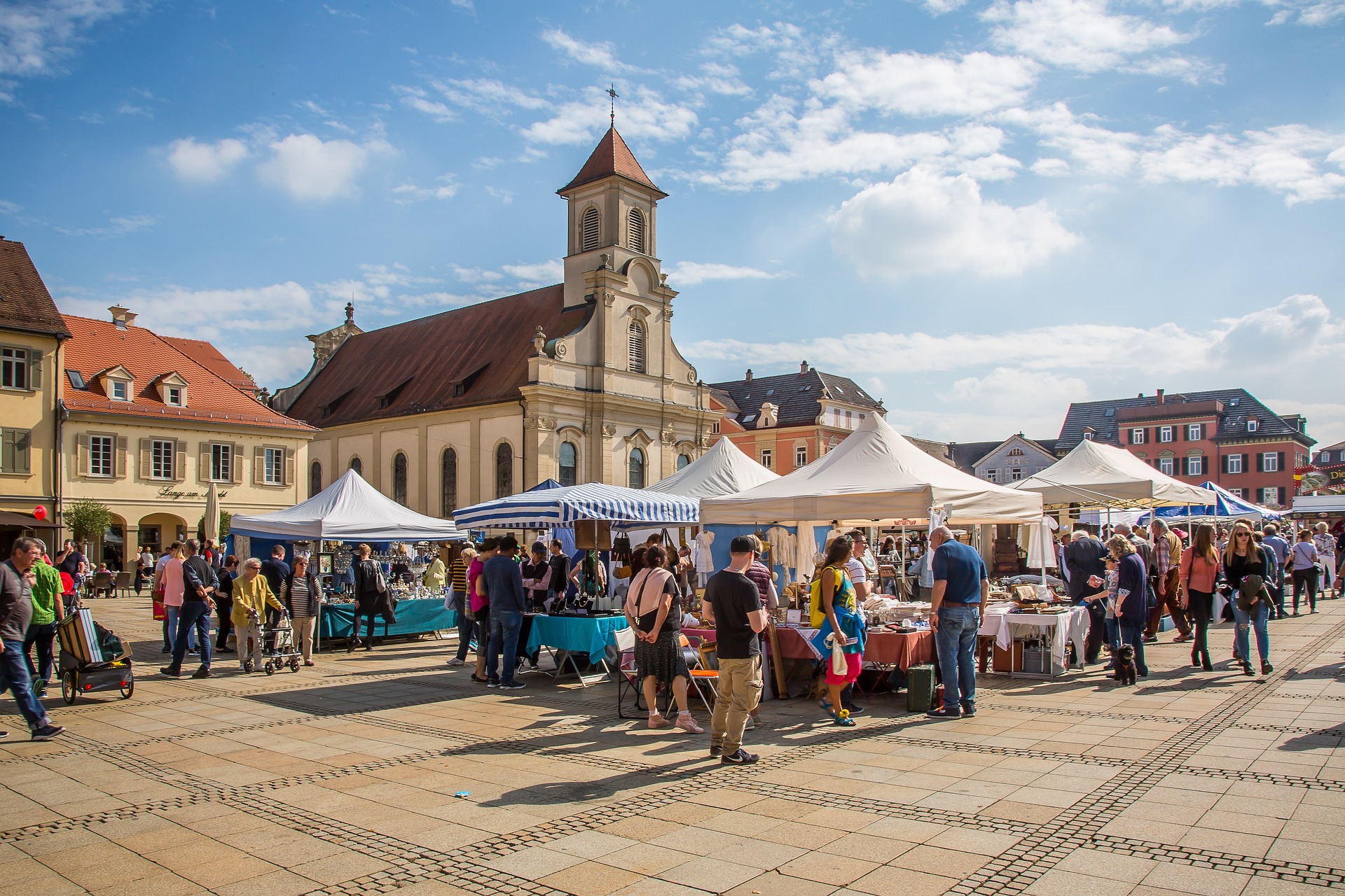 Neumünster Flohmarkt